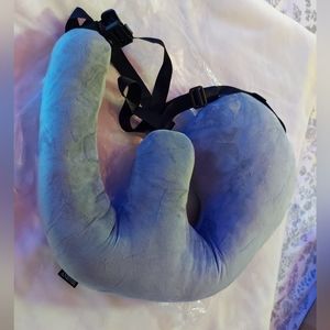 ANDMR Soft Adjustable Neck Support Travel Pillow Gray